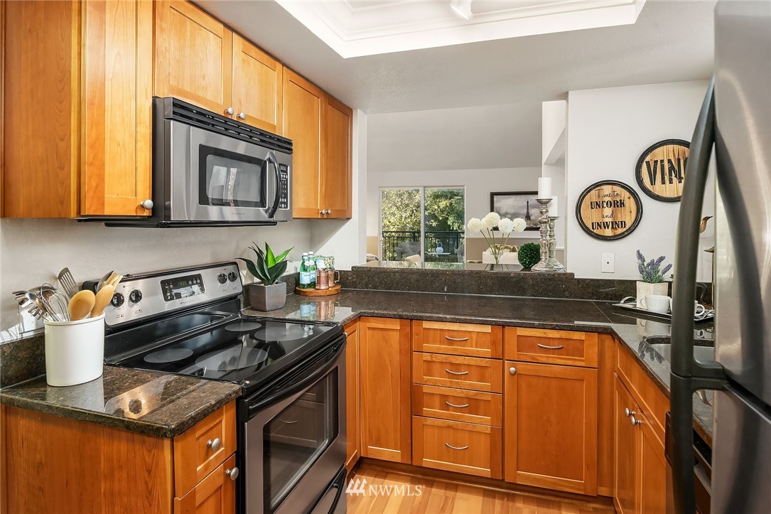 10834 Northeast 148th Lane, Unit C4 Bothell, WA 98011 - Photo 8 of 18 Gallery Image 8