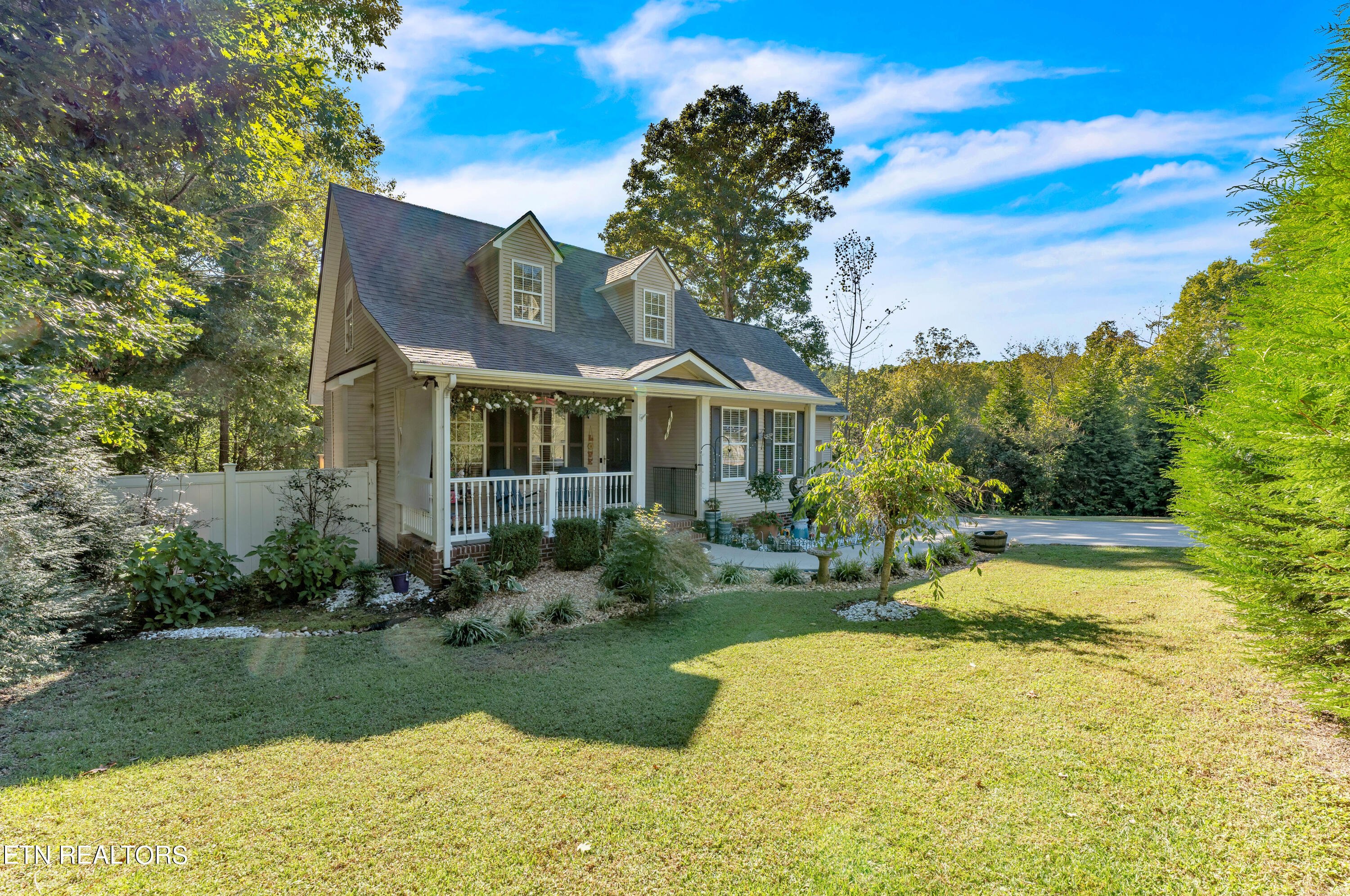 191 Maple Crest Circle Northwest, Charleston, TN 37310 Compass