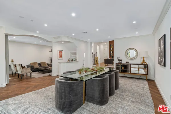 $1,749,000 | 433 North Doheny Drive, Unit 103, Beverly Hills, CA 90210