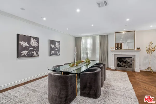 $1,749,000 | 433 North Doheny Drive, Unit 103, Beverly Hills, CA 90210