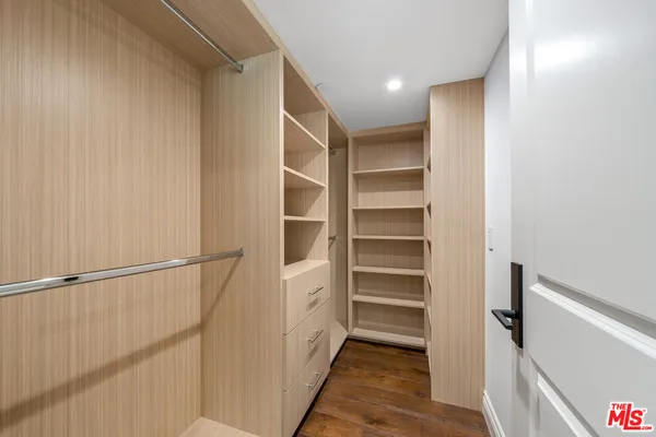 $1,749,000 | 433 North Doheny Drive, Unit 103, Beverly Hills, CA 90210