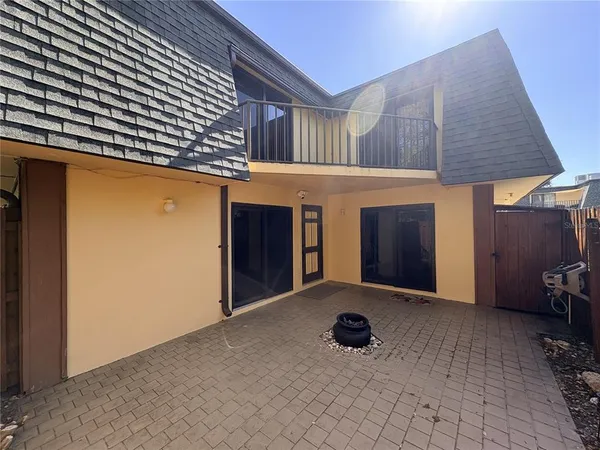 $3,200 | 3810 Saxon Drive, New Smyrna Beach, FL 32169