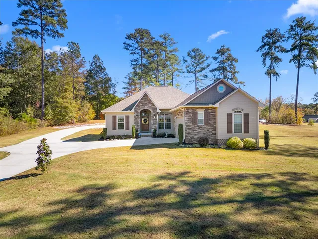 $795,000 | 621 Crooked Trace Lane, Seneca, SC 29672