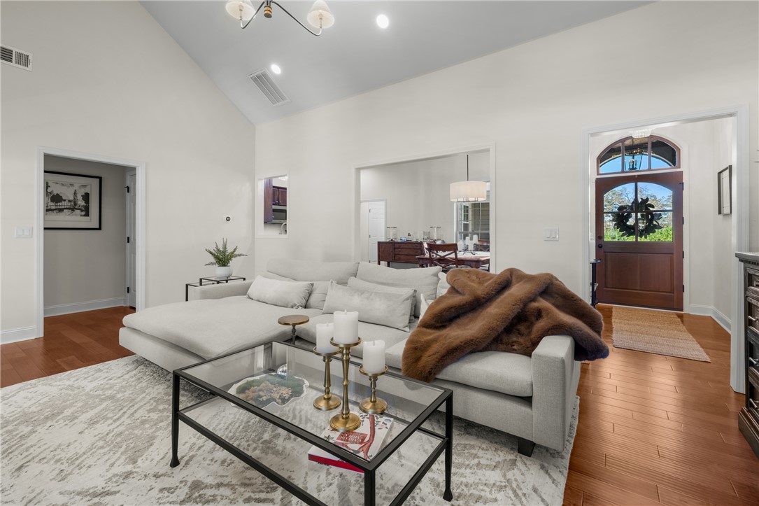 621 Crooked Trace Lane Seneca, SC 29672 - Photo 12 of 36