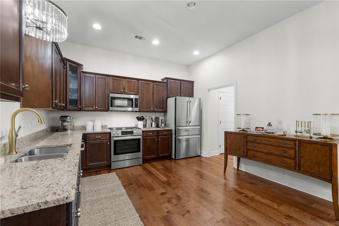 621 Crooked Trace Lane Seneca, SC 29672 - Photo 16 of 36