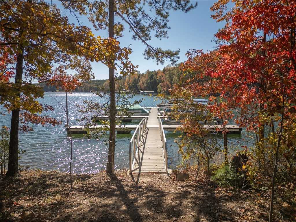 621 Crooked Trace Lane Seneca, SC 29672 - Photo 2 of 36