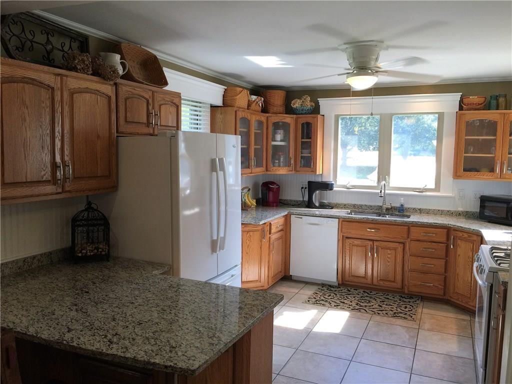 414 East State Street Pendleton, IN 46064 - Photo 3 of 13 Gallery Image 3