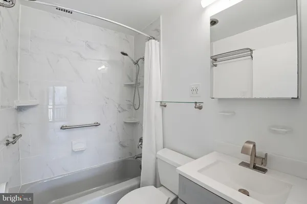 $245,000 | 2829 Connecticut Avenue Northwest, Unit 411, Washington, DC 20008