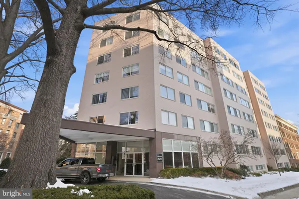 $245,000 | 2829 Connecticut Avenue Northwest, Unit 411, Washington, DC 20008