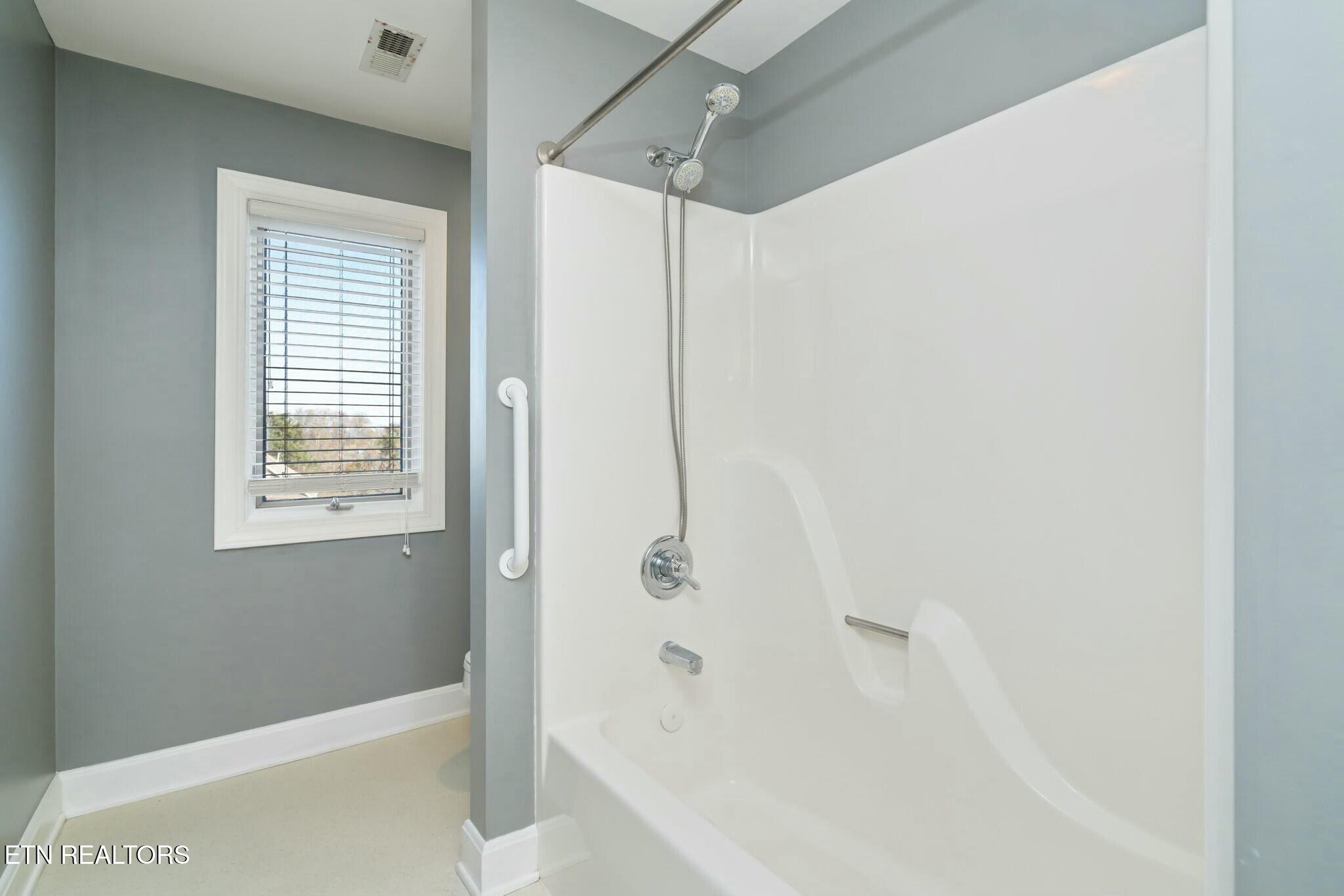 1809 Falling Waters Road Knoxville, TN 37922 - Photo 50 of 52 Hall Bath