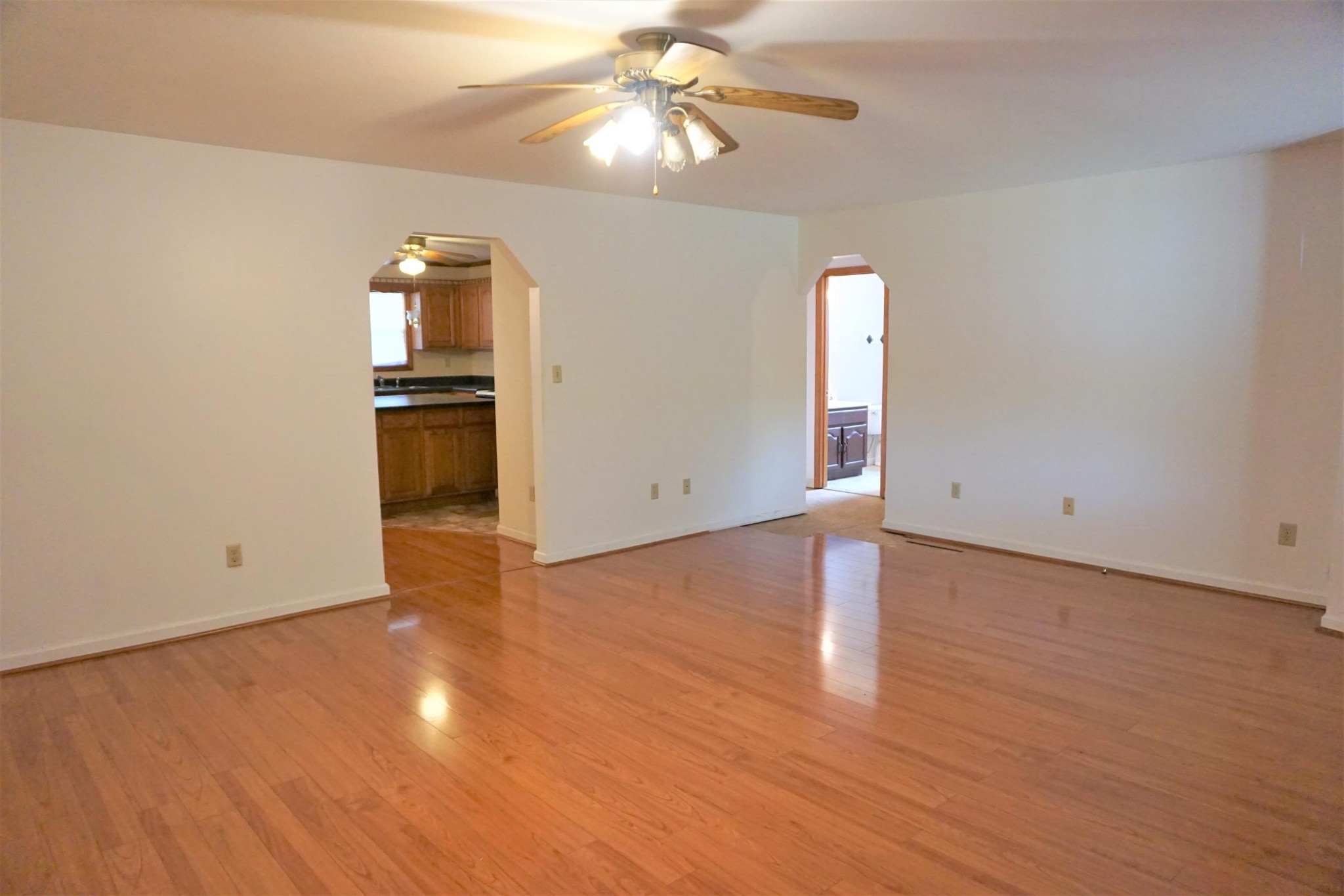 8511 Three Points Road Knoxville, TN 37924 - Photo 8 of 19 Gallery Image 8