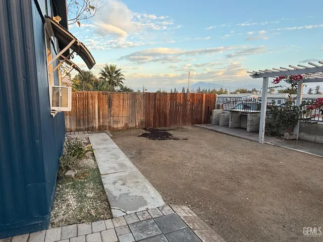 $195,000 | Undisclosed Address, Bakersfield, CA 93306