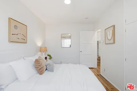 $1,275,000 | 8324 Barnsley Avenue, Los Angeles, CA 90045
