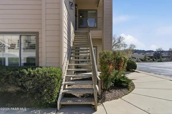 $349,900 | 1975 South Blooming Hills Drive, Unit 213, Prescott, AZ 86301