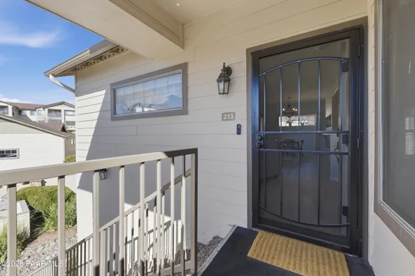 $349,900 | 1975 South Blooming Hills Drive, Unit 213, Prescott, AZ 86301