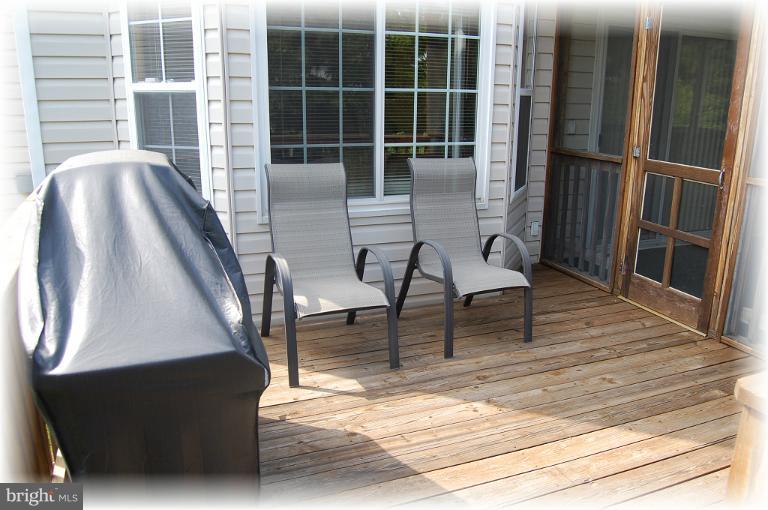 829 Sunny Chapel Road Odenton, MD 21113 - Photo 14 of 30 Deck