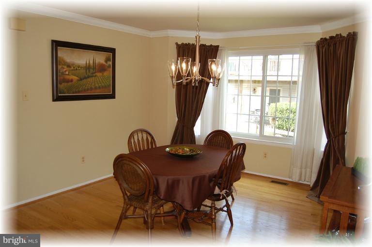 829 Sunny Chapel Road Odenton, MD 21113 - Photo 7 of 30 Dining Room
