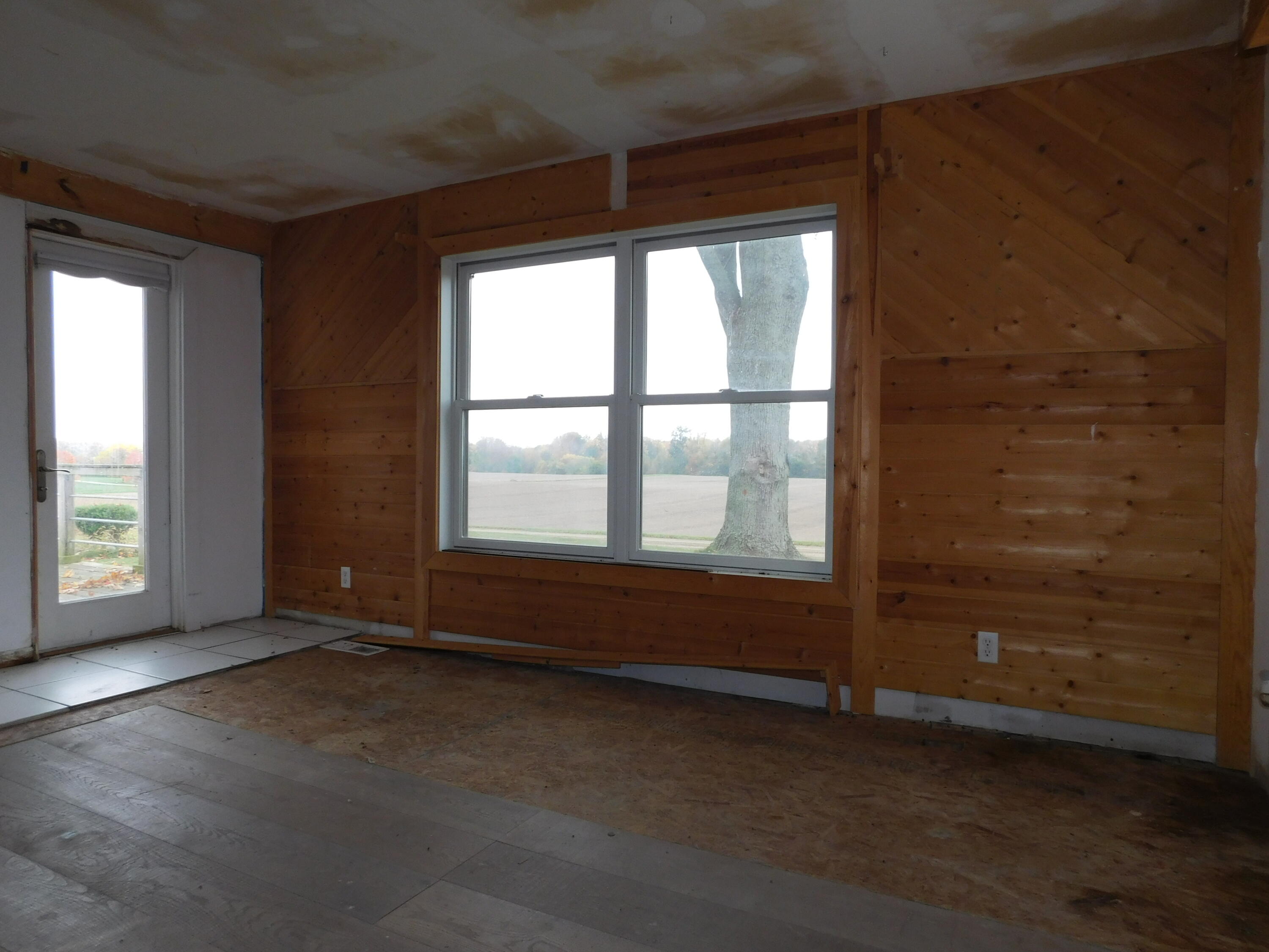 1515 Boyle Lake Road Buchanan, MI 49107 - Photo 11 of 38 DSCN4696