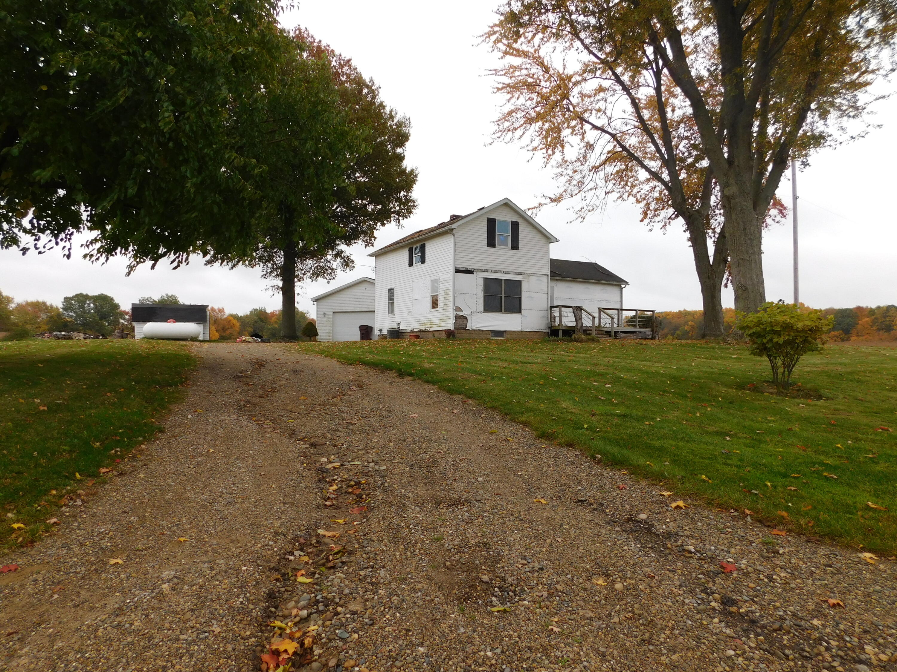 1515 Boyle Lake Road Buchanan, MI 49107 - Photo 2 of 38 DSCN4736
