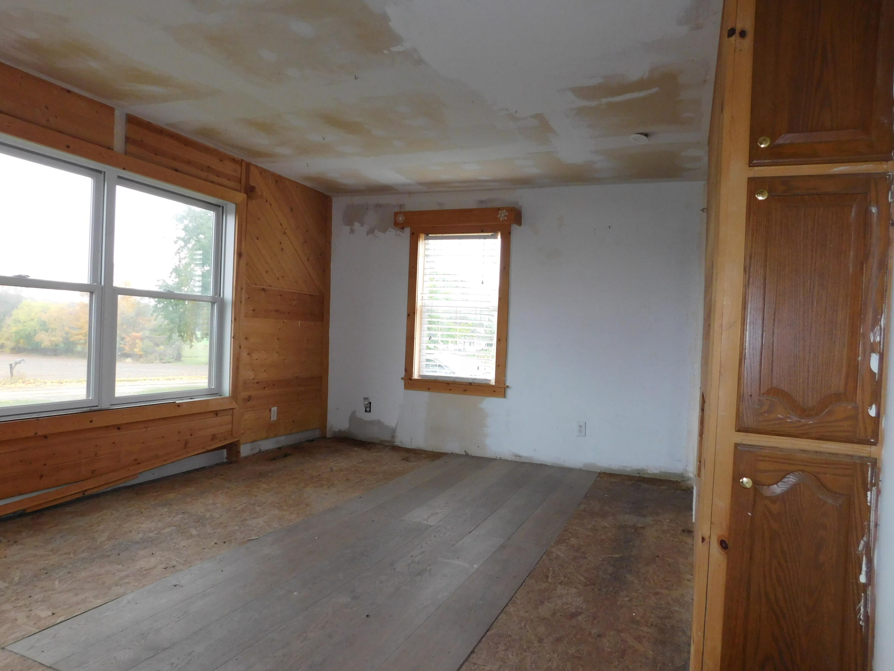 1515 Boyle Lake Road Buchanan, MI 49107 - Photo 10 of 38 DSCN4694