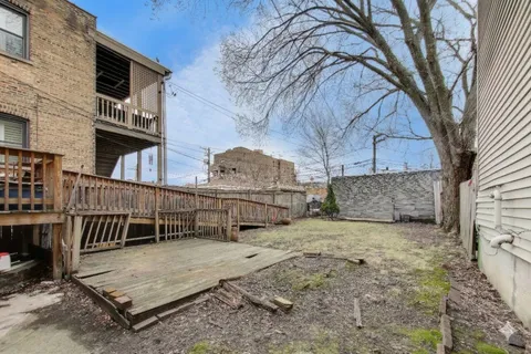 $700,000 | 5421 North Ashland Avenue, Chicago, IL 60640