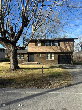 $259,000 | 206 Summit Drive, Middlesboro, KY 40965