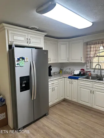 $259,000 | 206 Summit Drive, Middlesboro, KY 40965