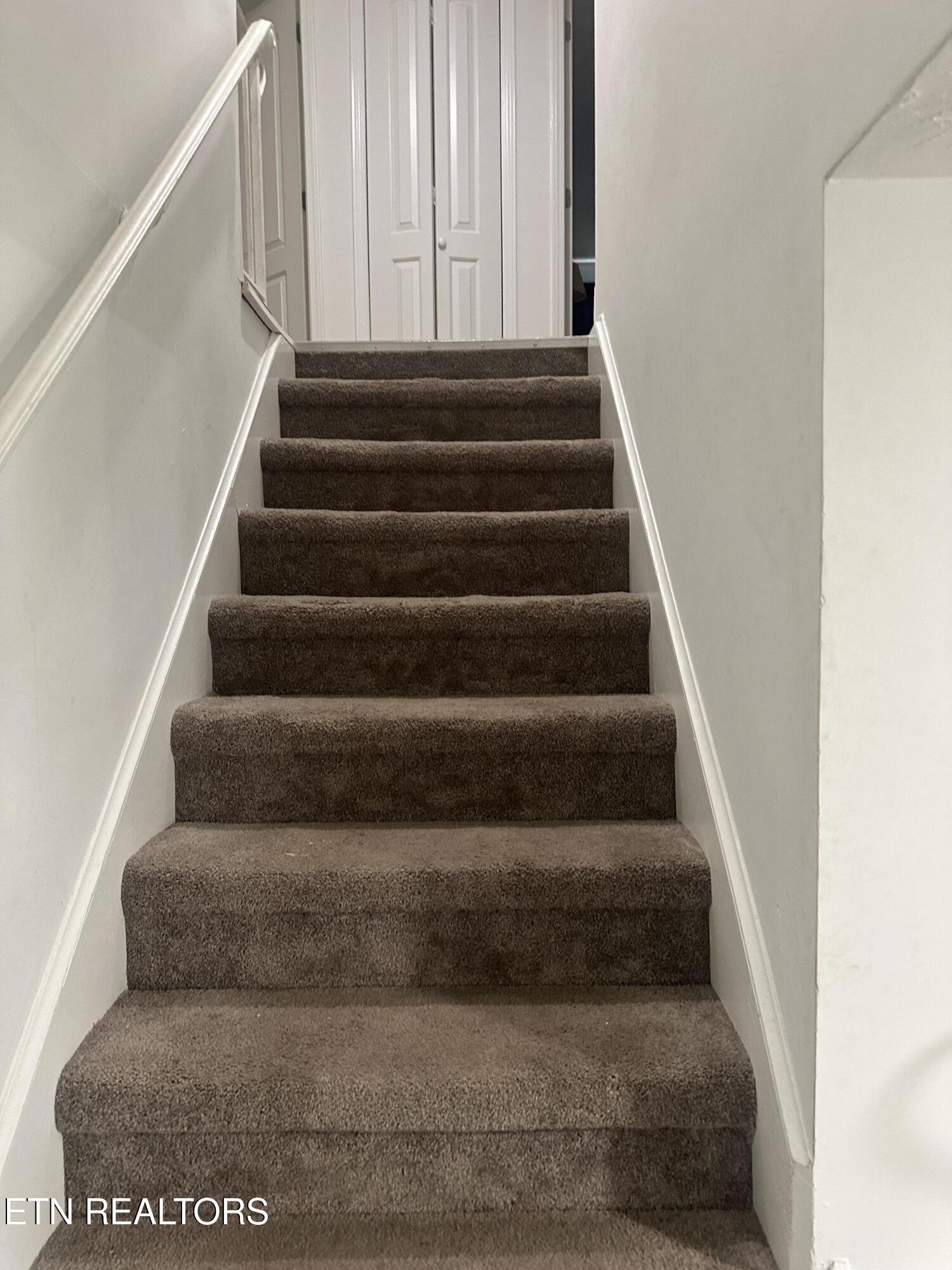 206 Summit Drive Middlesboro, KY 40965 - Photo 12 of 29 IMG_1503