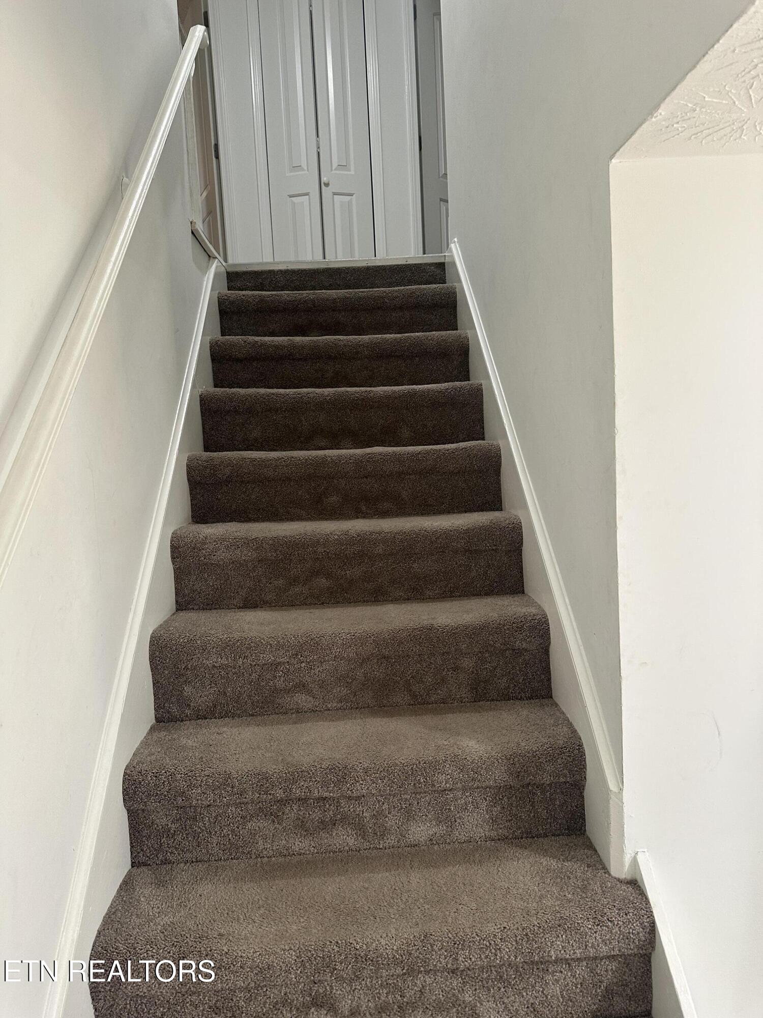 206 Summit Drive Middlesboro, KY 40965 - Photo 13 of 33 IMG_0999