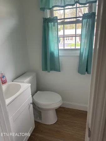 $259,000 | 206 Summit Drive, Middlesboro, KY 40965