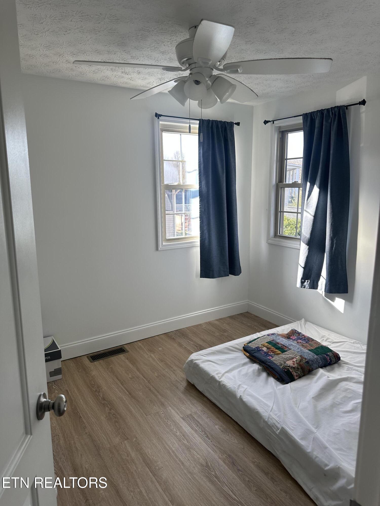 206 Summit Drive Middlesboro, KY 40965 - Photo 21 of 33 IMG_1001