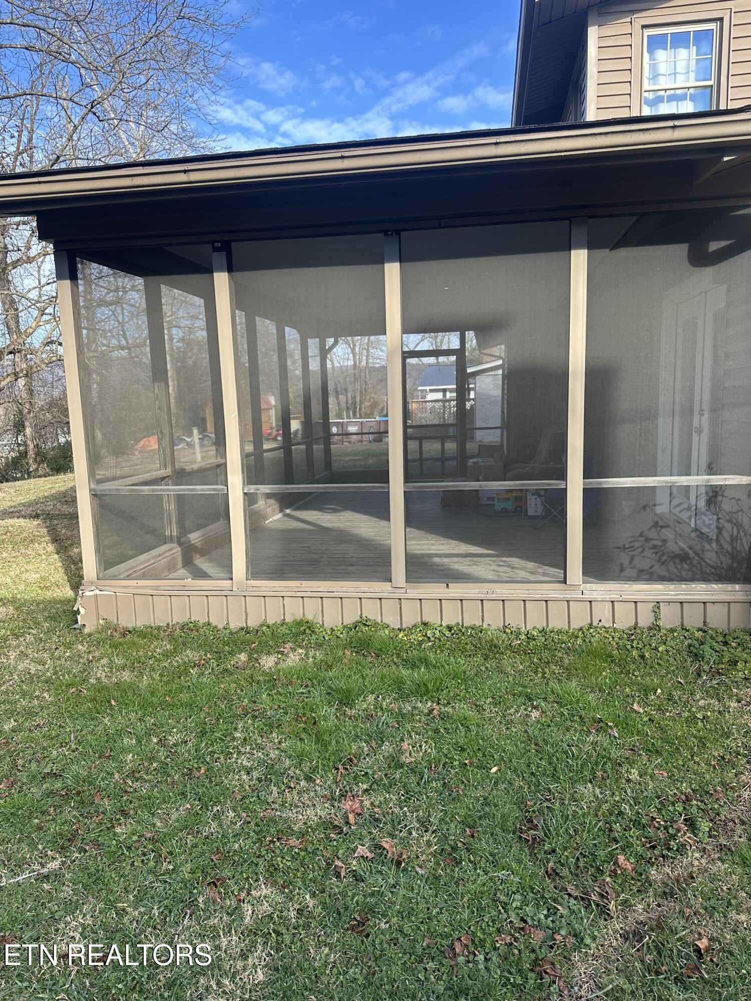 206 Summit Drive Middlesboro, KY 40965 - Photo 26 of 33 IMG_1017