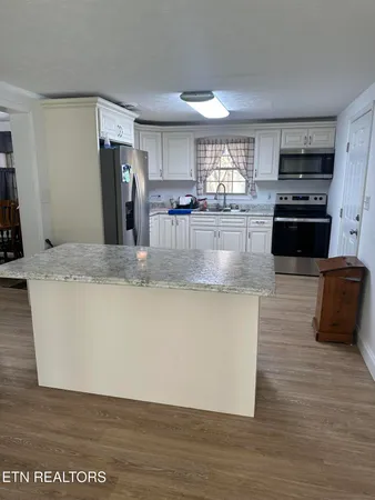 $259,000 | 206 Summit Drive, Middlesboro, KY 40965