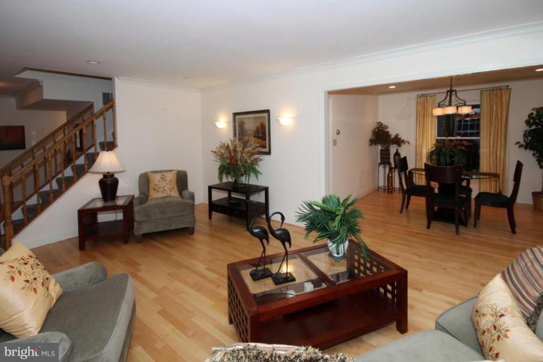 9213 Rockefeller Lane Springfield, VA 22153 - Photo 26 of 30 Living Room/Dining Room