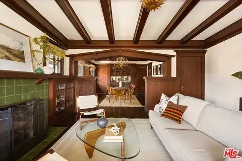 $999,000 | 1527 West 45th Street, Los Angeles, CA 90062