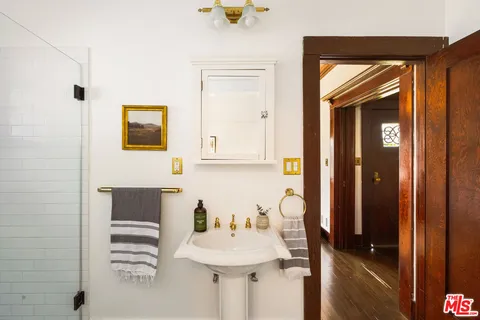 $999,000 | 1527 West 45th Street, Los Angeles, CA 90062