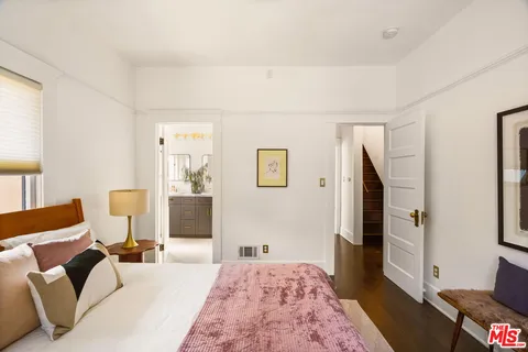 $999,000 | 1527 West 45th Street, Los Angeles, CA 90062