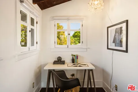 $999,000 | 1527 West 45th Street, Los Angeles, CA 90062