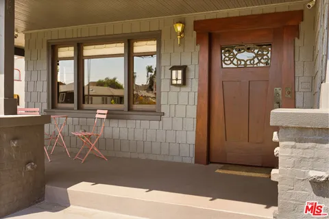 $999,000 | 1527 West 45th Street, Los Angeles, CA 90062