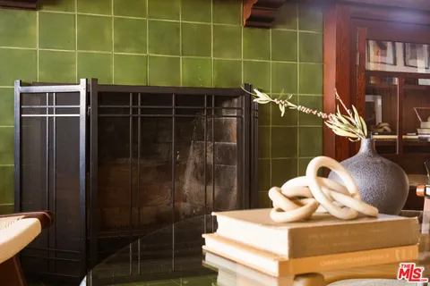 $999,000 | 1527 West 45th Street, Los Angeles, CA 90062