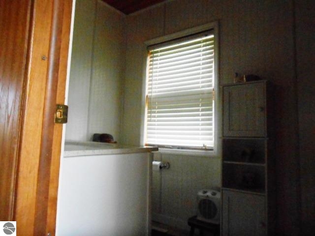 4650 East Baseline Road Mount Pleasant, MI 48858 - Photo 33 of 34 1784167-32.JPG