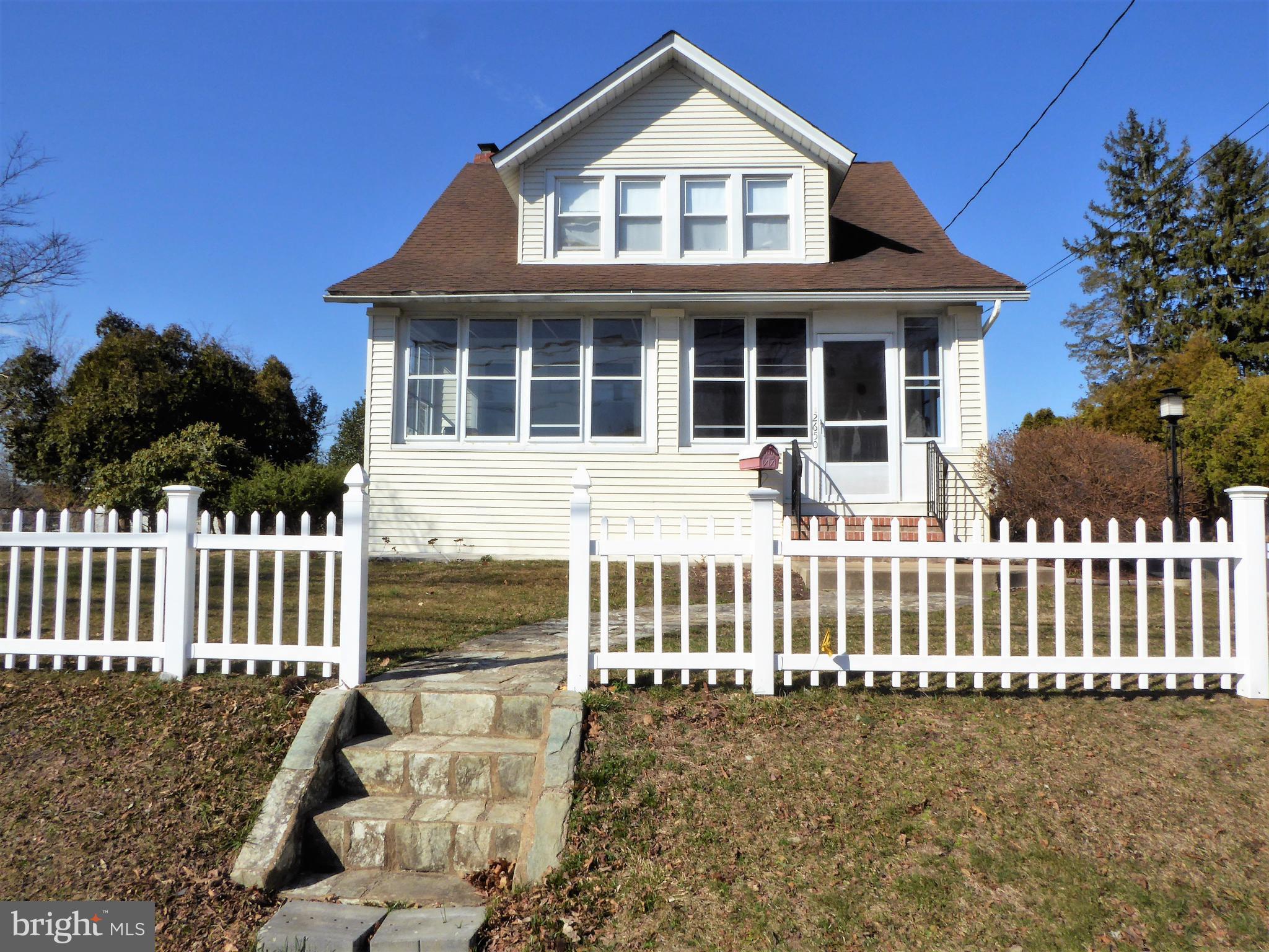 2650 Quakerbridge Road Hamilton, NJ 08619 - Photo 2 of 33 Charming curb appeal.