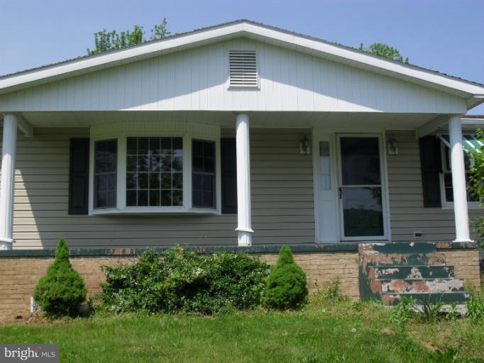 18557 Burnside Bridge Road Sharpsburg, MD 21782 - Photo 2 of 21 Exterior (Front)