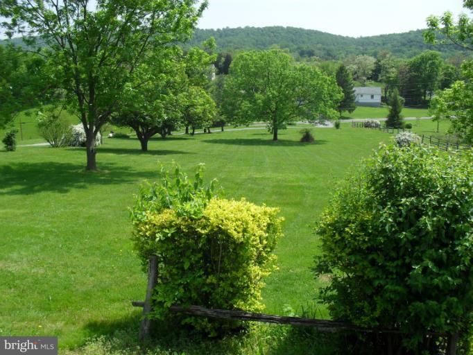 18557 Burnside Bridge Road Sharpsburg, MD 21782 - Photo 13 of 21 View