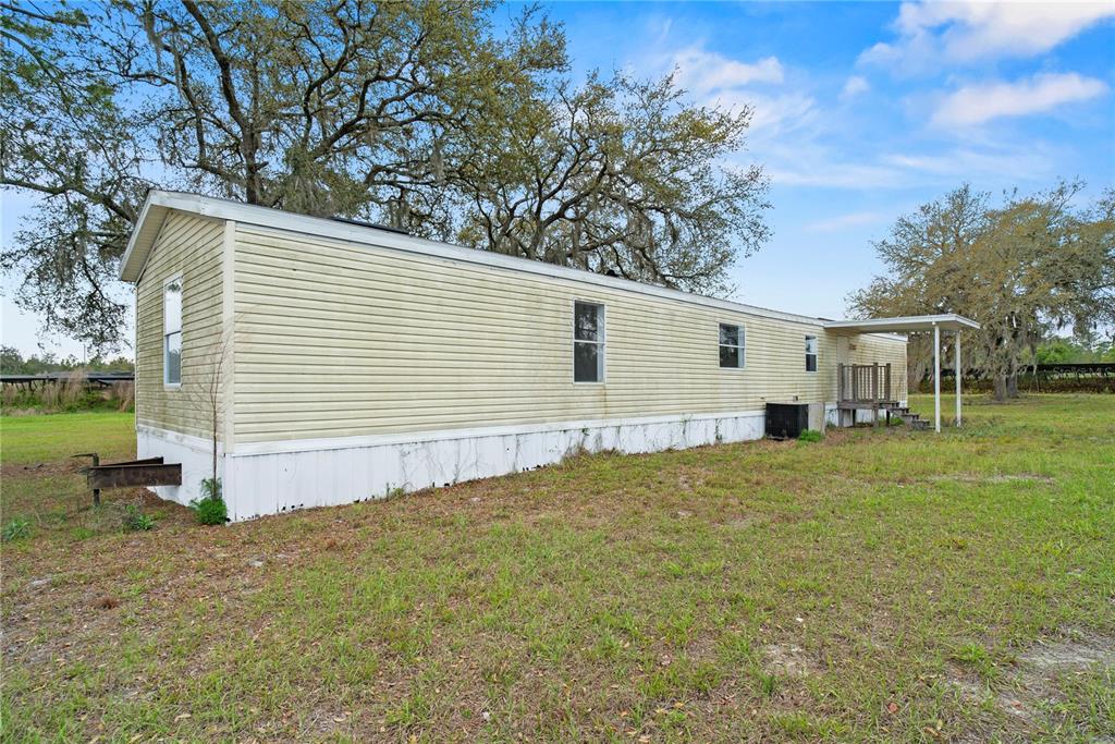 40945 Beach Road Eustis, FL 32736 - Photo 29 of 49 Gallery Image 29
