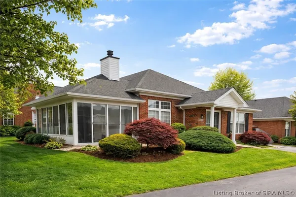 $335,000 | 3506 Stonecreek Circle, Unit C, Jeffersonville, IN 47130