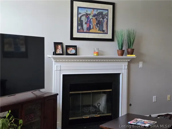 $335,000 | 3506 Stonecreek Circle, Unit C, Jeffersonville, IN 47130