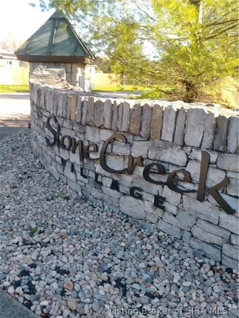 $335,000 | 3506 Stonecreek Circle, Unit C, Jeffersonville, IN 47130