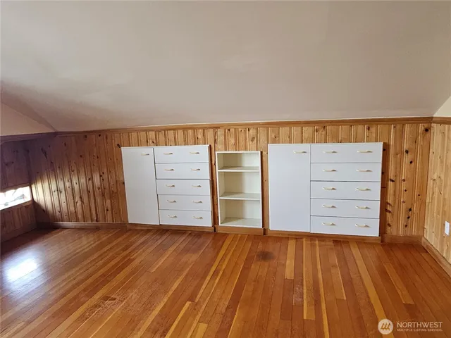 wooden floor in a an empty room