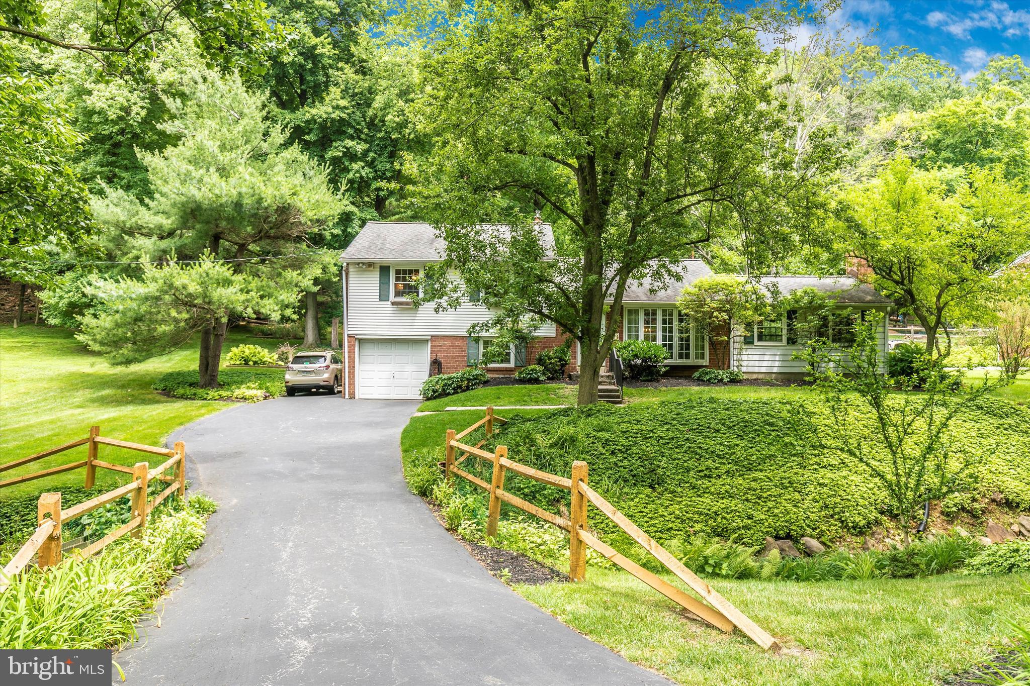 590 Brookwood Road Wayne, PA 19087 - Photo 2 of 81 Heading to your new home....